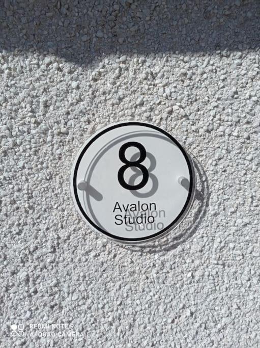 Avalon Studio. Comfy Well Equipped Cosy Studio. อาวีมอร์ ภายนอก รูปภาพ